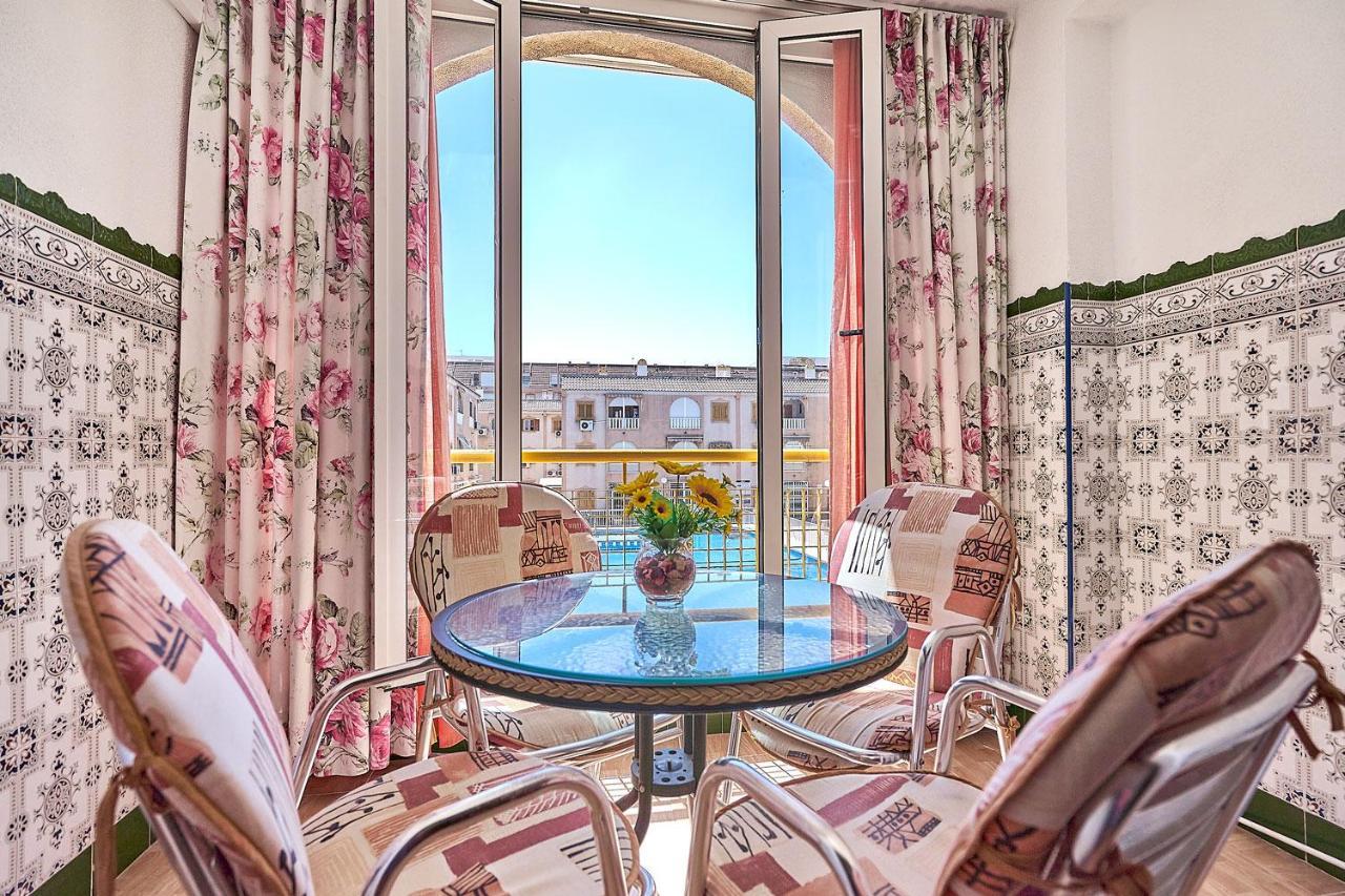 Espanhouse Valencia Apartment With Pool View In تورّيفيِخا المظهر الخارجي الصورة